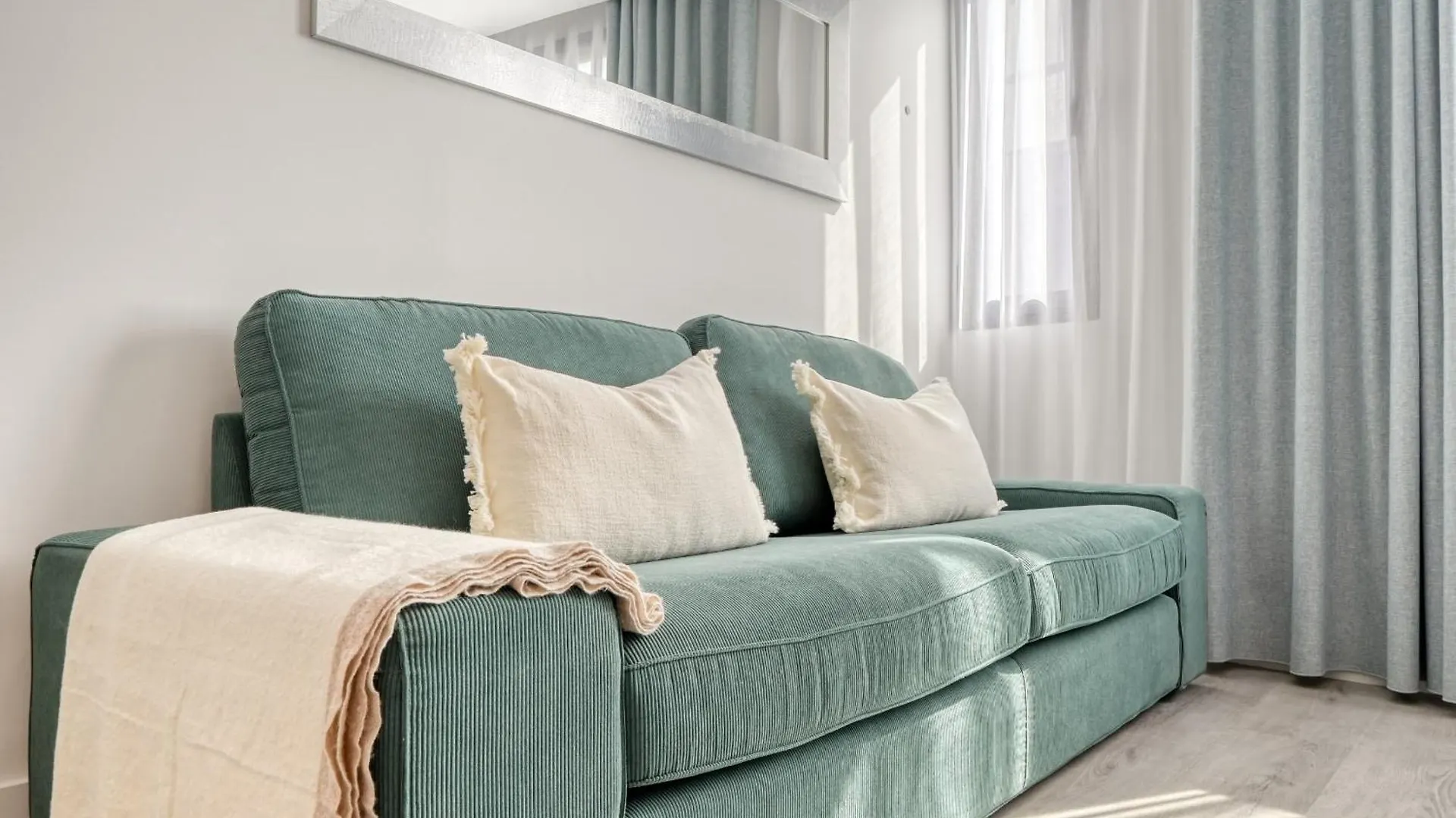 Bse15 Apartments 1C, A Home In Madeira فونشال